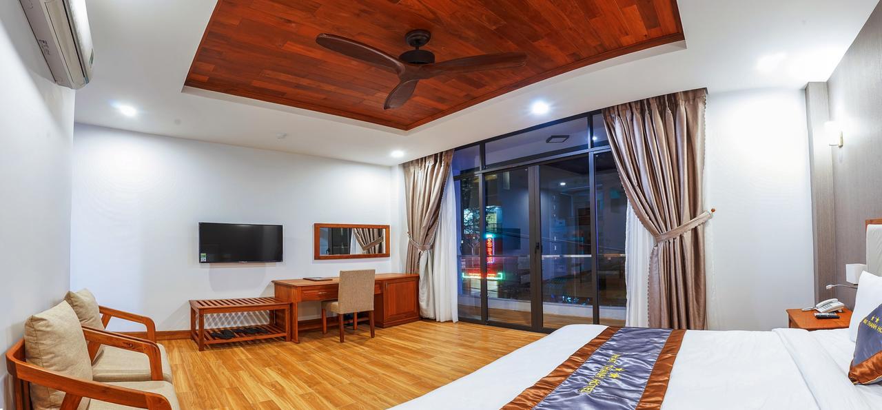 Hotel Nhat Thanh Quy Nhon Eksteriør billede